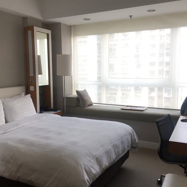 Foto diambil di Hotel Jen Hong Kong oleh haru pada 2/22/2019