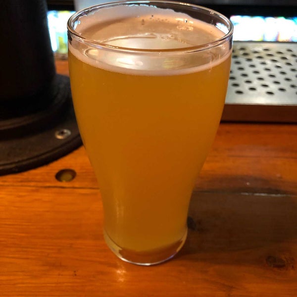 Photo taken at Lodi Tap House by Will on 5/12/2019