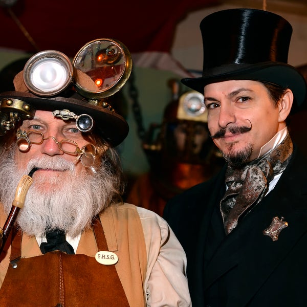 รูปภาพถ่ายที่ The Great Dickens Christmas Fair โดย The Great Dickens Christmas Fair เมื่อ 11/14/2016