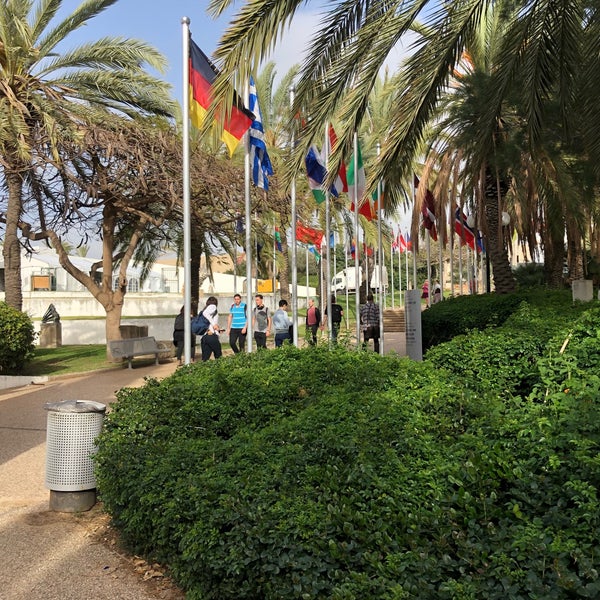 Foto tirada no(a) Tel Aviv University por I B. em 3/6/2018