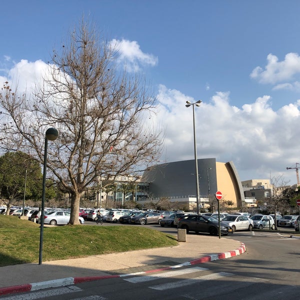 Photo taken at Tel Aviv University by I B. on 2/21/2019