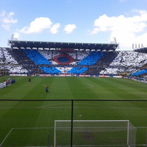 Jan Breydelstadion Olympiaのサッカースタジアム
