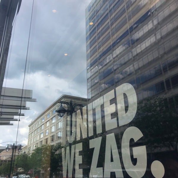 nike store riverside