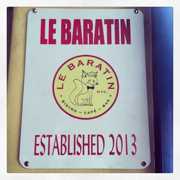รูปภาพถ่ายที่ Le Baratin โดย Sara D. เมื่อ 9/21/2013