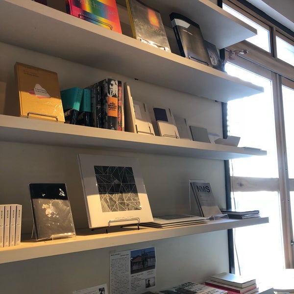 Photos At Gift Lab Garage Now Closed 清澄 東京 東京都