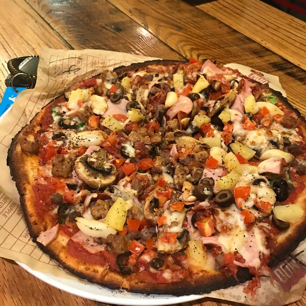 6/2/2017にCarole S.がMod Pizzaで撮った写真