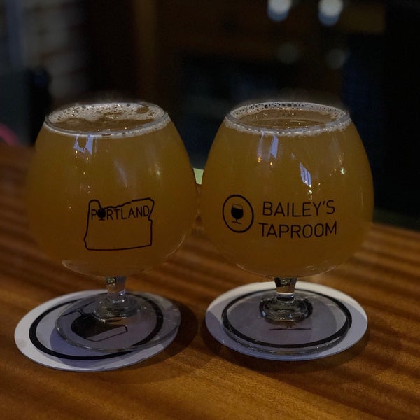 Photo taken at Bailey&#39;s Taproom by Jason C. on 8/3/2019