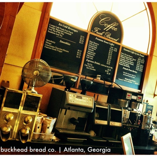 8/14/2011にLaura D.がCorner Cafeで撮った写真