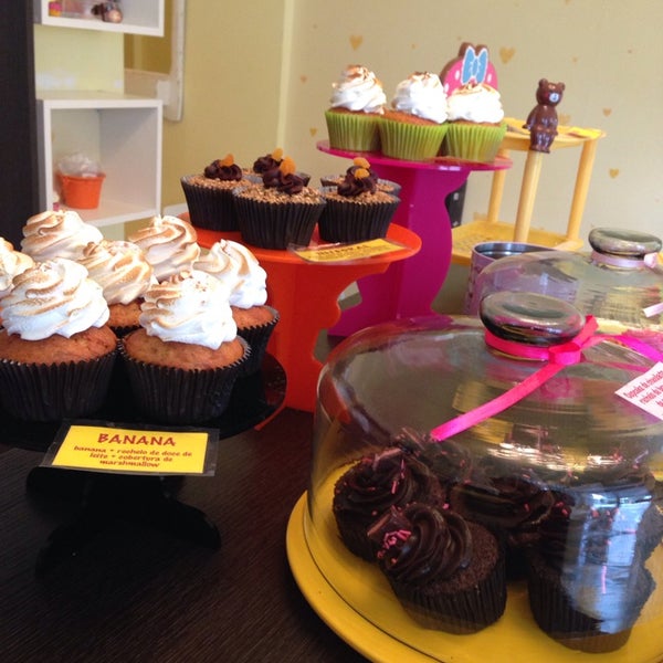 10/11/2014 tarihinde Karin S.ziyaretçi tarafından Baunilha Cupcakes'de çekilen fotoğraf