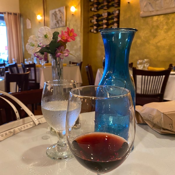 10/4/2021 tarihinde Mary J.ziyaretçi tarafından Athena Mediterranean Cuisine'de çekilen fotoğraf