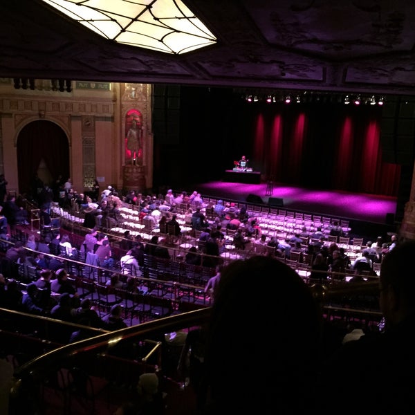 The State Bar & Grill Downtown Detroit 2101 Woodward Ave