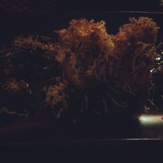 Photo taken at Kenkou Sushi House by Gabrielle R. on 11/22/2012