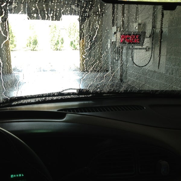 Mills Car Wash 8263 85th Ave N