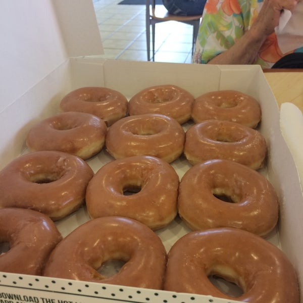 Photo taken at Krispy Kreme Doughnuts by Brenda M. on 5/30/2014