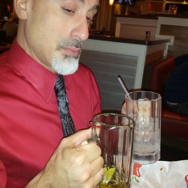Photo taken at Chili&#39;s Grill &amp; Bar by Dawn M. on 11/30/2013