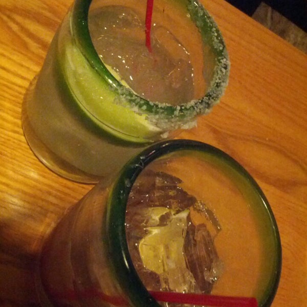 Photo taken at Chili&#39;s Grill &amp; Bar by Dawn M. on 2/21/2014