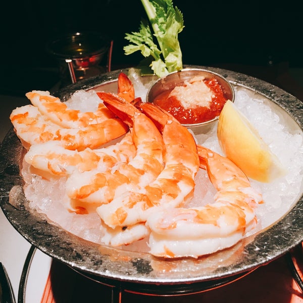 Shaw's Crab House Near North Side Chicago, IL