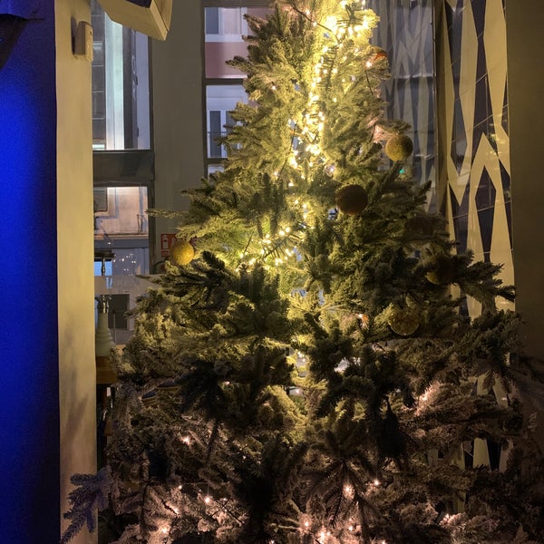 12/25/2019 tarihinde Mariam B.ziyaretçi tarafından Larios Café'de çekilen fotoğraf
