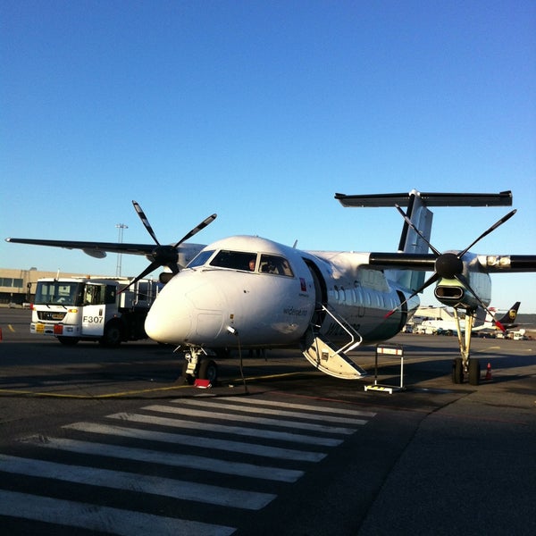 Foto scattata a Aeroporto di Oslo (OSL) da Thach il 5/2/2013