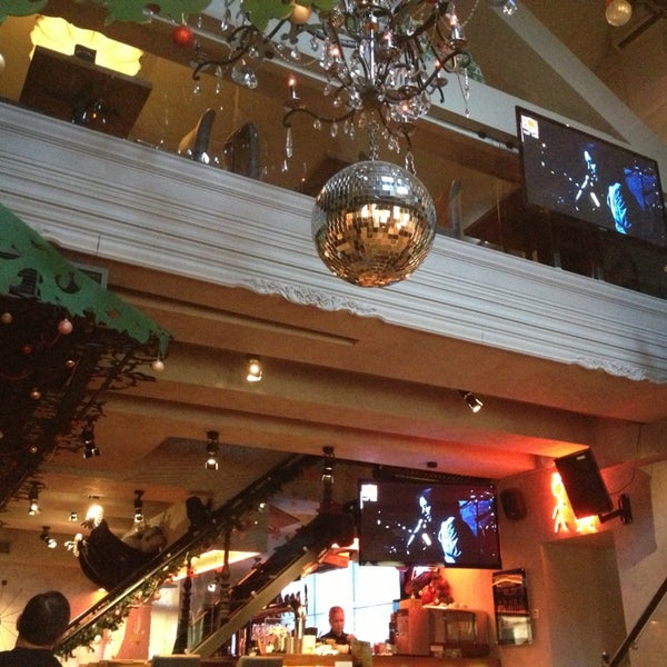 รูปภาพถ่ายที่ Bar BQ Cafe โดย Sergei เมื่อ 1/11/2013
