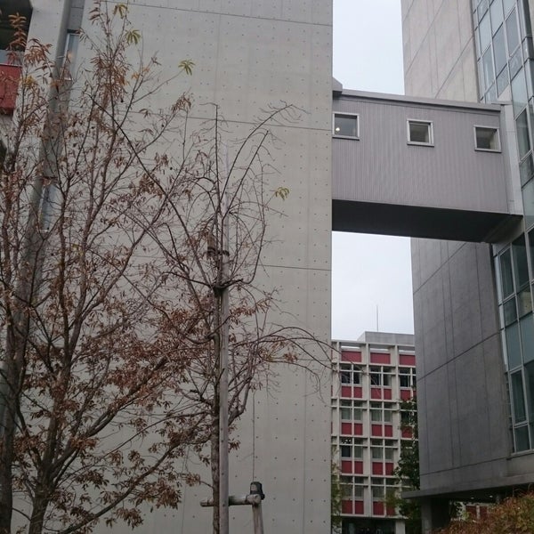 南山大学 B棟 川名区 99人の訪問者