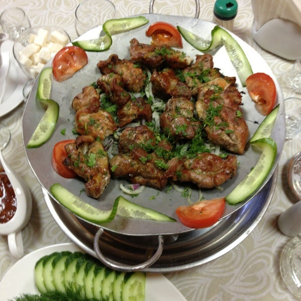 Шашлычный дворик лангепас север. Шашлычный дворик ессентуки. Шаурма в армении. Шашлычный дворик лангепас север. Шашлычный дворик железногорск курская.