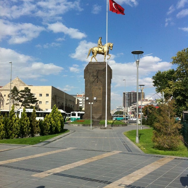 Cumhuriyet Meydanı Plaza in Kayseri