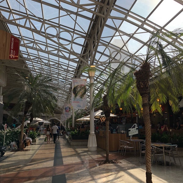 รูปภาพถ่ายที่ Shopping Estação โดย F R. เมื่อ 10/3/2019