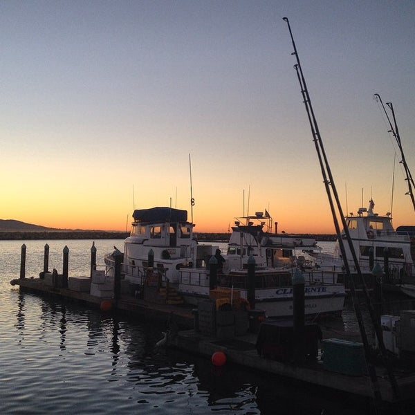 Снимок сделан в Dana Wharf Sportfishing пользователем Amy N. 5/28/2015