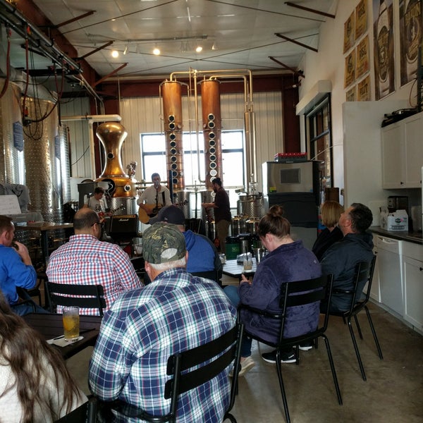 Photo taken at Mississippi River Distilling Company &amp; Cody Road Cocktail House by Drew on 5/12/2018