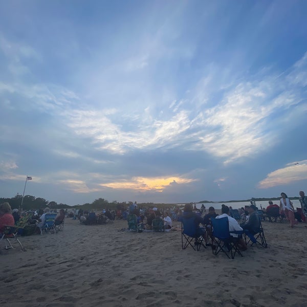 Tobay Beach Beach in Oyster Bay