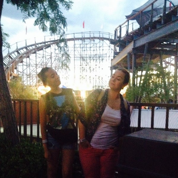 7/27/2014にFatimaがCliff&#39;s Amusement Parkで撮った写真