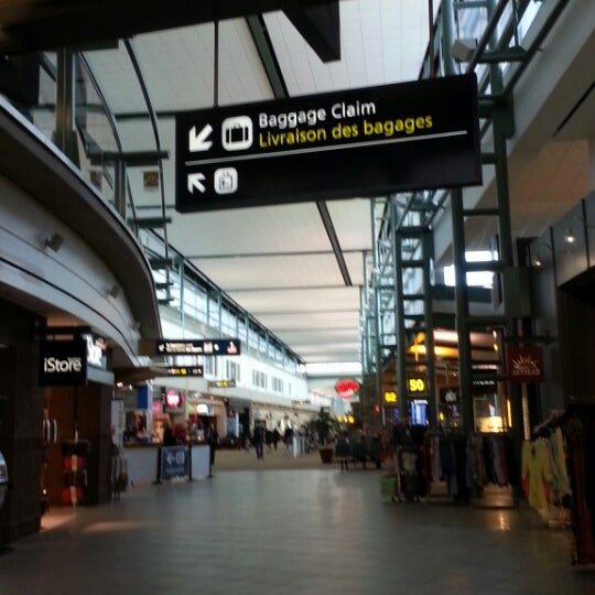 Photos at Edmonton International Airport (YEG) Leduc, AB