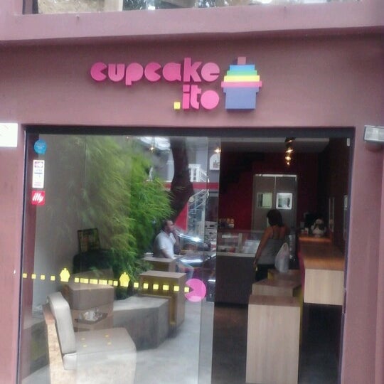 Foto tirada no(a) Cupcake.ito por Ronar A. em 12/19/2012