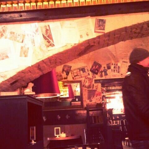 Foto tirada no(a) Арт-кафе «Керосинка» por Виктория М. em 3/8/2013