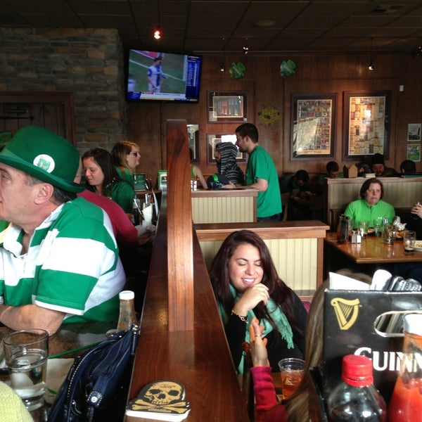 Photo taken at JJ Mahoney&#39;s Irish Pub by Allen C. on 3/17/2013