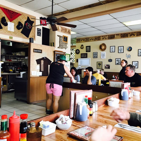 5/1/2017 tarihinde Allen C.ziyaretçi tarafından Hawaiian Style Cafe - Waimea'de çekilen fotoğraf