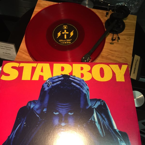 Инская, 39. Sound utopia. Утопия саунд. Utopia origin для животных. Sound utopia.