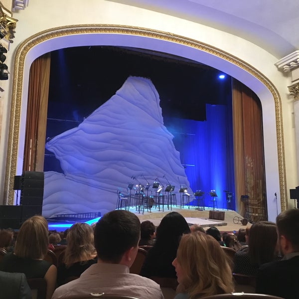 2/16/2018 tarihinde Anton K.ziyaretçi tarafından Zimniy Theatre'de çekilen fotoğraf