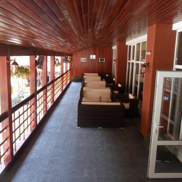 Дербеневская набережная 24с5. Перла клуб. Клуб бордо певческий переулок. Клуб москва нижний сусальный. Перла клуб.