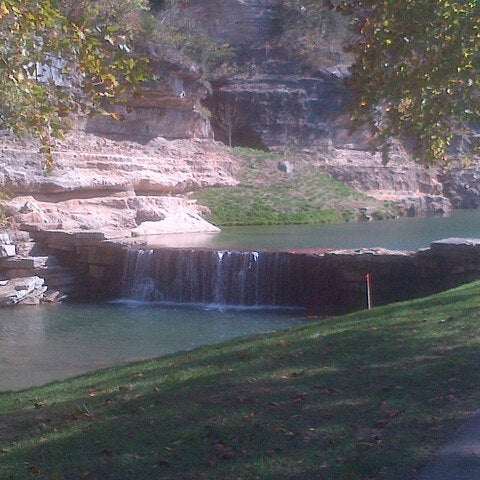 Photo taken at Dogwood Canyon Nature Park by Curt S. on 10/23/2012