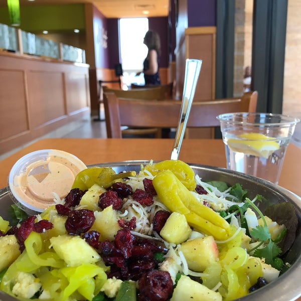 Salata Salad Restaurant in Houston