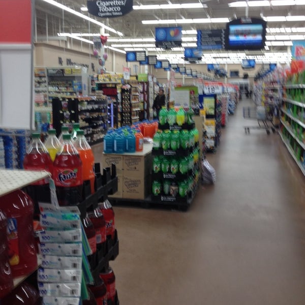 Foto di Walmart Supercenter (Sekarang Ditutup) Homewood, IL