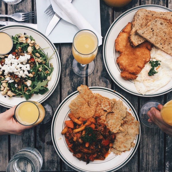 Schnitzel + Salads 😛