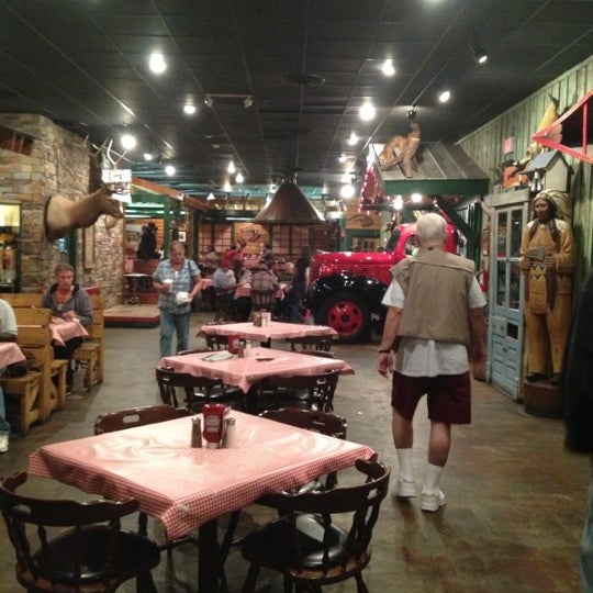 Photo taken at Caney Fork River Valley Grille by Ashley on 11/22/2012