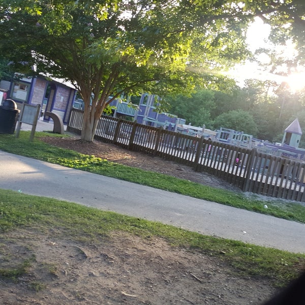 Kidstown Playground / Kelly Road Park Playground