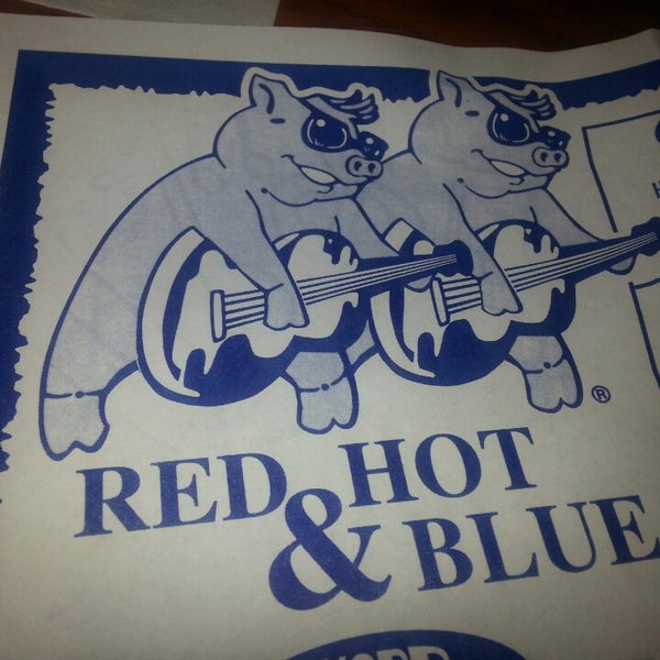 Photo taken at Red Hot &amp; Blue  -  Barbecue, Burgers &amp; Blues by Angela E. on 9/20/2013