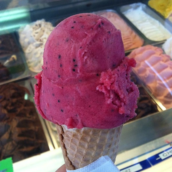 Photos at Mateo's Ice Cream & Fruit Bars Pico Union 9 tips