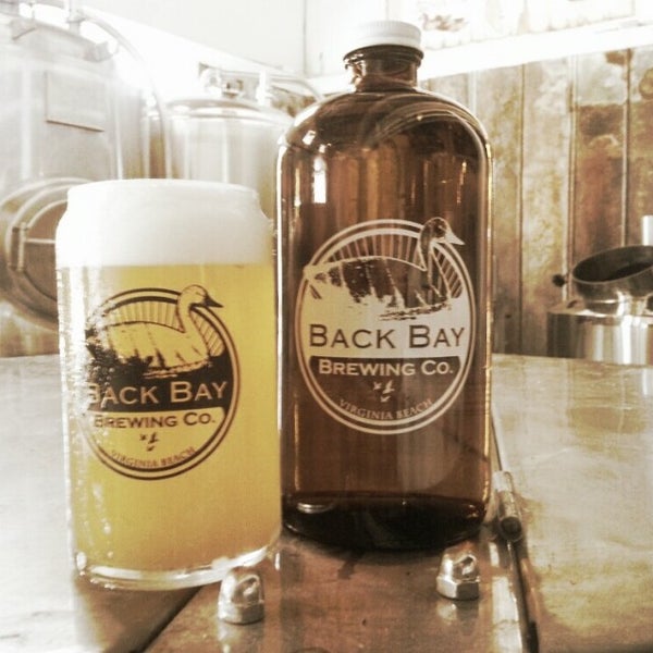 Photo taken at Back Bay Brewing by Jarod G. on 6/4/2014