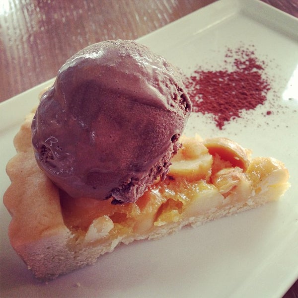 Fleur de Lys South Triangle Quezon City, Quezon City